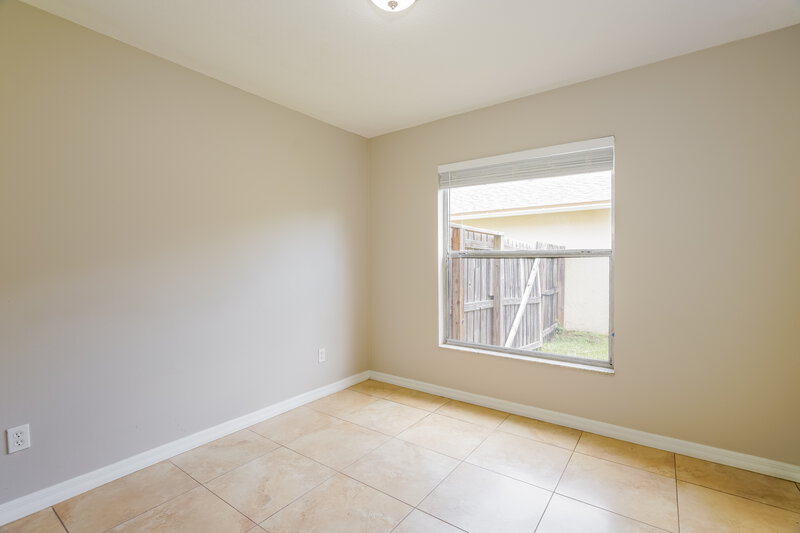 2,455/Mo, 12775 Majorama Dr Orlando, FL 32837 Bedroom View