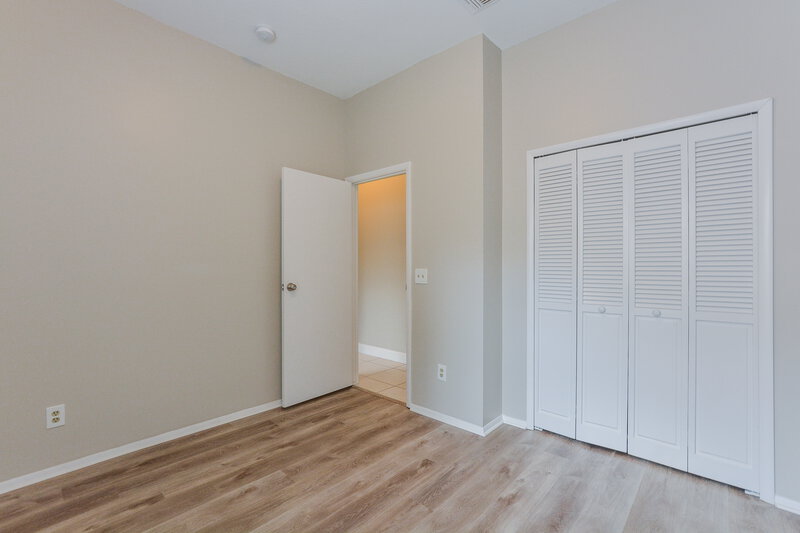 2,515/Mo, 10119 Pink Carnation Ct Orlando, FL 32825 Bedroom View 3