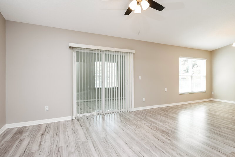 3,200/Mo, 5140 Heatherstone Ct Kissimmee, FL 34758 Living Room View 2