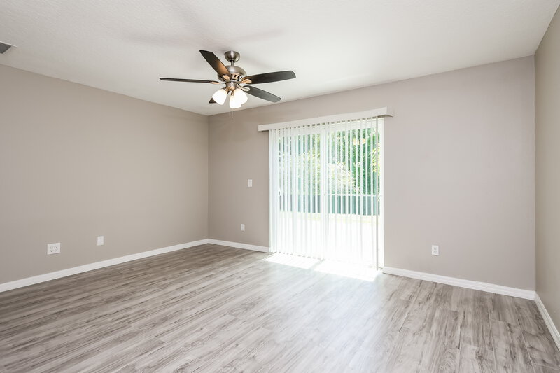 3,200/Mo, 5140 Heatherstone Ct Kissimmee, FL 34758 Main Bedroom View