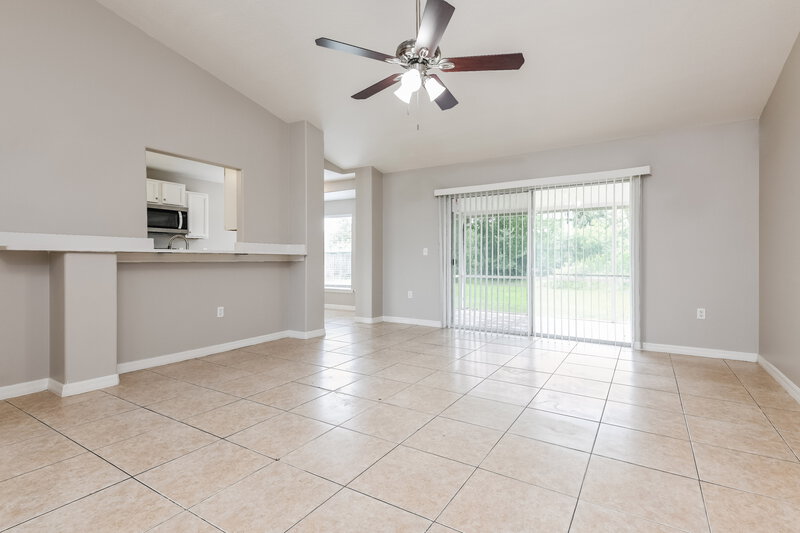 1,820/Mo, 331 Caen Ct Kissimmee, FL 34759 Living Room View 2