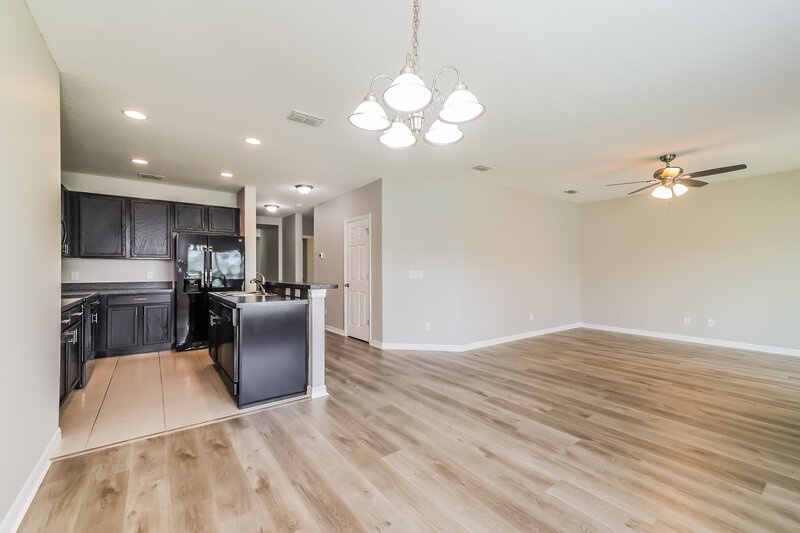 0/Mo, 4820 Rockvale Dr Kissimmee, FL 34758 Dining Room View