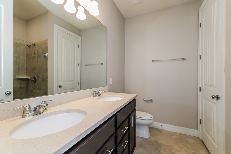 2,170/Mo, 1761 Cayman Cove Cir Saint Cloud, FL 34772 Bathroom View