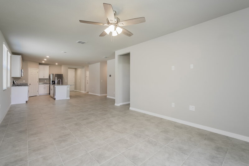 2,035/Mo, 588 Sun Warbler Way Saint Cloud, FL 34771 Living Room View 2