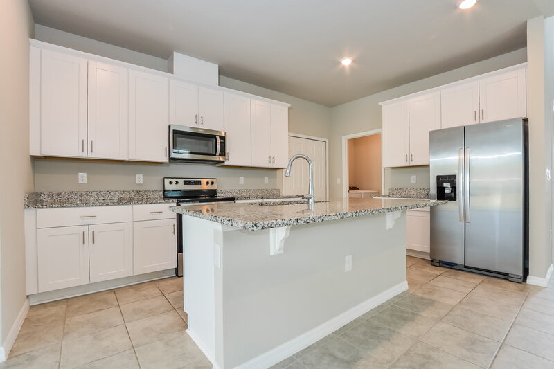 2,680/Mo, 2491 Gold Dust Drive Minneola, FL 34715 Kitchen View