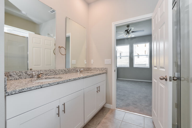 2,385/Mo, 2495 Gold Dust Drive Minneola, FL 34715 Main Bathroom View