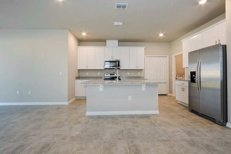 2,795/Mo, 2503 Gold Dust Drive Minneola, FL 34715 Dining Room View 2