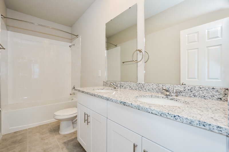 2,795/Mo, 2503 Gold Dust Drive Minneola, FL 34715 Bathroom View