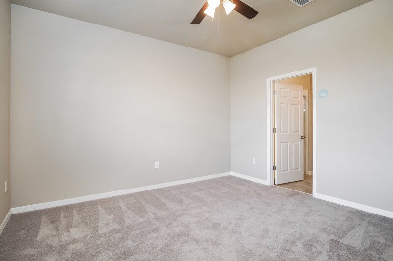 2,700/Mo, 2507 Gold Dust Drive Minneola, FL 34715 Main Bedroom View