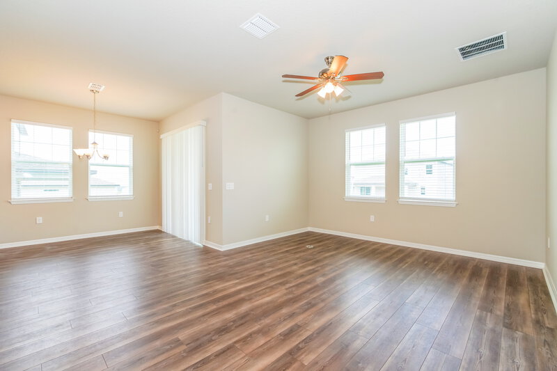 2,770/Mo, 2294 Raven Ridge Road Minneola, FL 34715 Living Room View 2