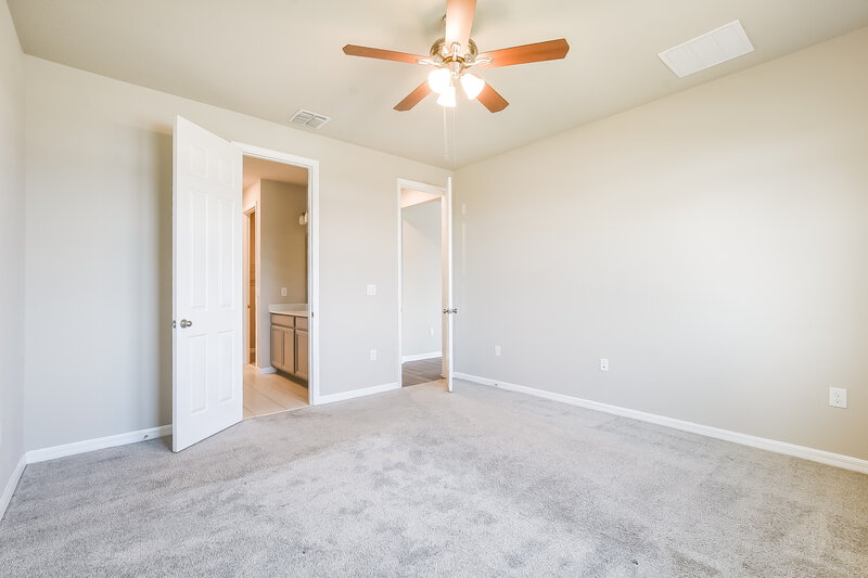 2,515/Mo, 2278 Raven Ridge Road Minneola, FL 34715 Main Bedroom View