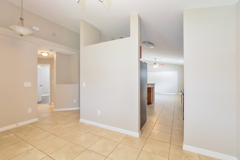 2,670/Mo, 12436 Sophiamarie Loop Orlando, FL 32828 Dining Room View 2