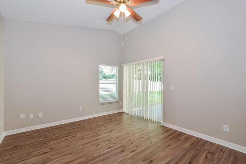 2,670/Mo, 12436 Sophiamarie Loop Orlando, FL 32828 Main Bedroom View