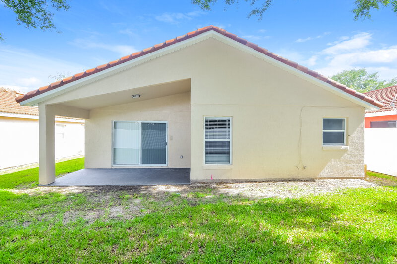 2,670/Mo, 12436 Sophiamarie Loop Orlando, FL 32828 Rear View