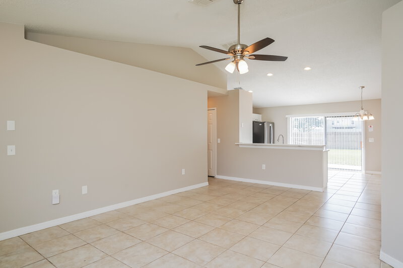 2,030/Mo, 367 Alegriano Ct Kissimmee, FL 34758 Living Room View