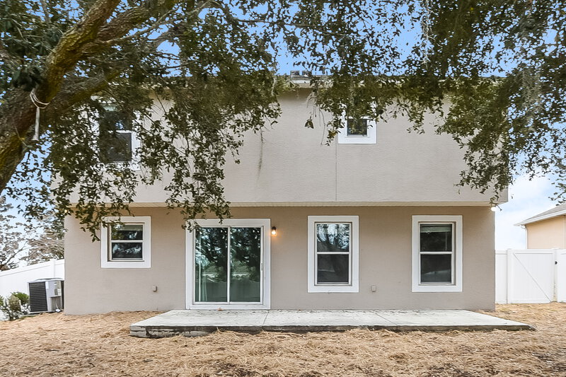 2,130/Mo, 7545 Sloewood Dr Leesburg, FL 34748 Rear View