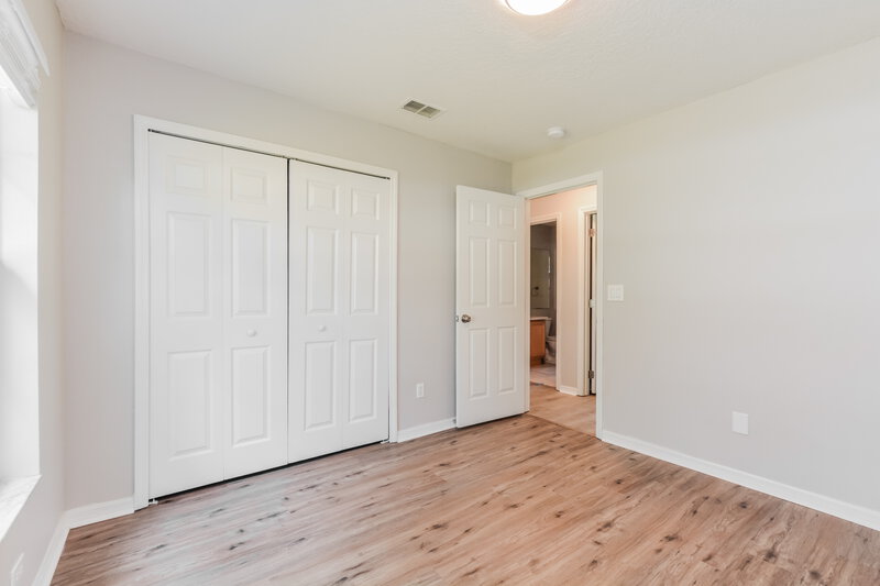 2,200/Mo, 3720 Fallscrest Cir Clermont, FL 34711 Bedroom View 4