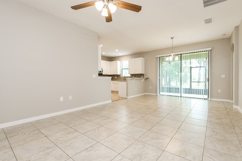 2,110/Mo, 2914 Vista Ct Kissimmee, FL 34744 Living Room View