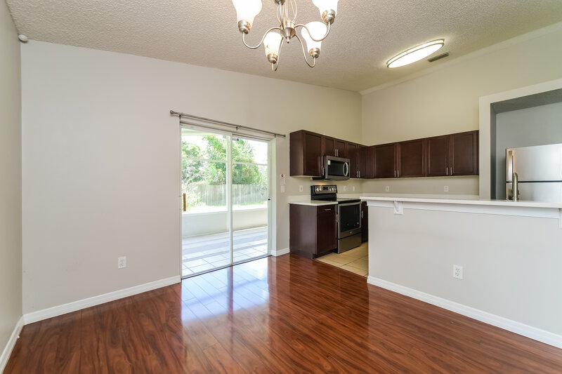 2,495/Mo, 10452 Coconut Grove Ln Orlando, FL 32825 Dining Room View