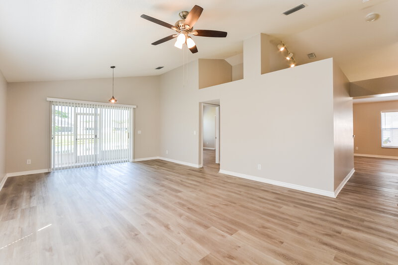 2,310/Mo, 2173 Mallard Creek Cir Kissimmee, FL 34743 Misc View 2