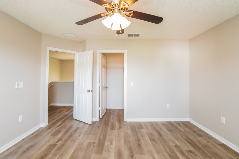 1,985/Mo, 717 Martin Ln Kissimmee, FL 34759 Main Bedroom View