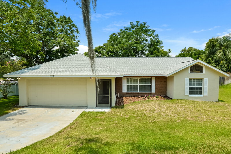 1,980/Mo, 3539 Sailfish Ave Fruitland Park, FL 34731 External View