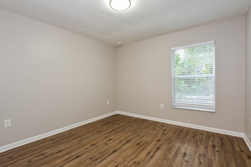 1,980/Mo, 3539 Sailfish Ave Fruitland Park, FL 34731 Bedroom View