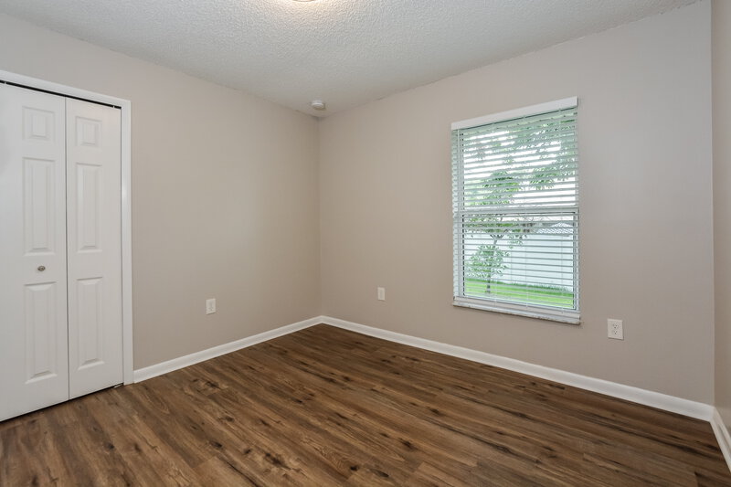 1,980/Mo, 3539 Sailfish Ave Fruitland Park, FL 34731 Bedroom View 2