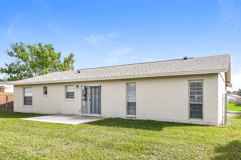 2,230/Mo, 214 Florida Pkwy Kissimmee, FL 34743 Rear View