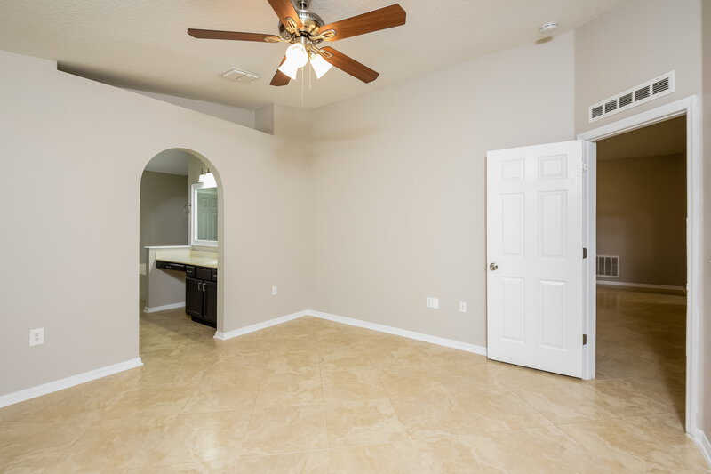 2,060/Mo, 16945 Corner Bay Ct Orlando, FL 32820 Main Bedroom View
