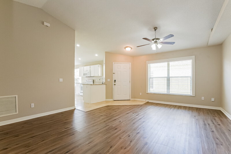 2,395/Mo, 160 Burnsed Pl Oviedo, FL 32765 Living Room View