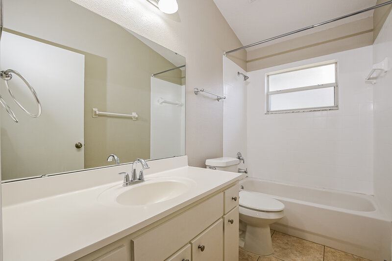 2,395/Mo, 160 Burnsed Pl Oviedo, FL 32765 Bathroom View