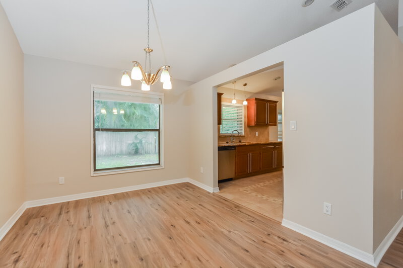 2,430/Mo, 2701 Bolton Bnd Orlando, FL 32817 Dining Room View