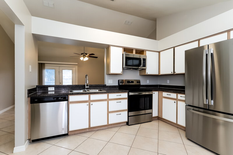 1,900/Mo, 710 Kenmoore Ct Eustis, FL 32726 Misc View 6