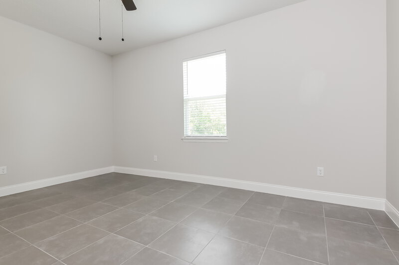 2,205/Mo, 604 Gaul Way Kissimmee, FL 34759 Main Bedroom View