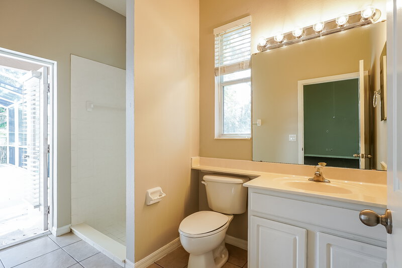 4,480/Mo, 3637 Rochelle Ln Apopka, FL 32712 Bathroom View