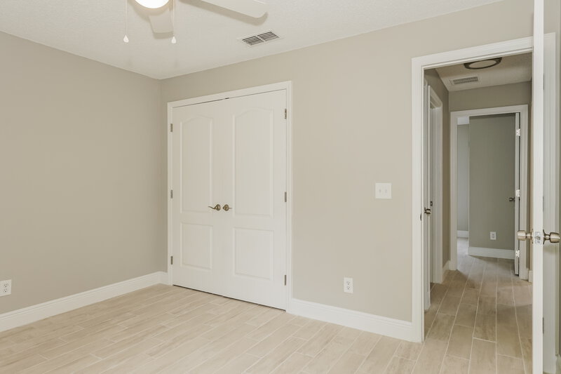 1,615/Mo, 308 Erie Ct Poinciana, FL 34759 Main Bedroom View