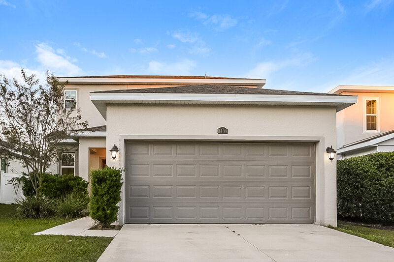 1,735/Mo, 1109 Atlantic Ave Fruitland Park, FL 34731 Front View