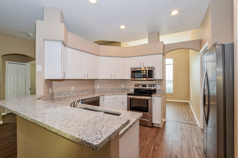 2,165/Mo, 1809 Ironwood Way Kissimmee, FL 34746 Kitchen View