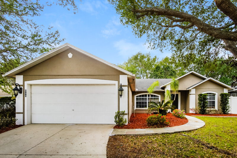 3,110/Mo, 605 Cherry Laurel St Minneola, FL 34715 External View