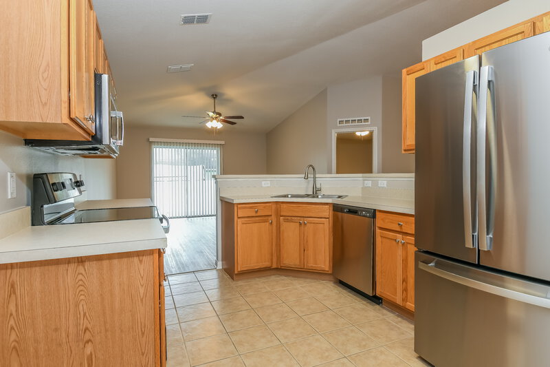 1,895/Mo, 2406 Foxhollow Rd Tavares, FL 32778 Misc View 9