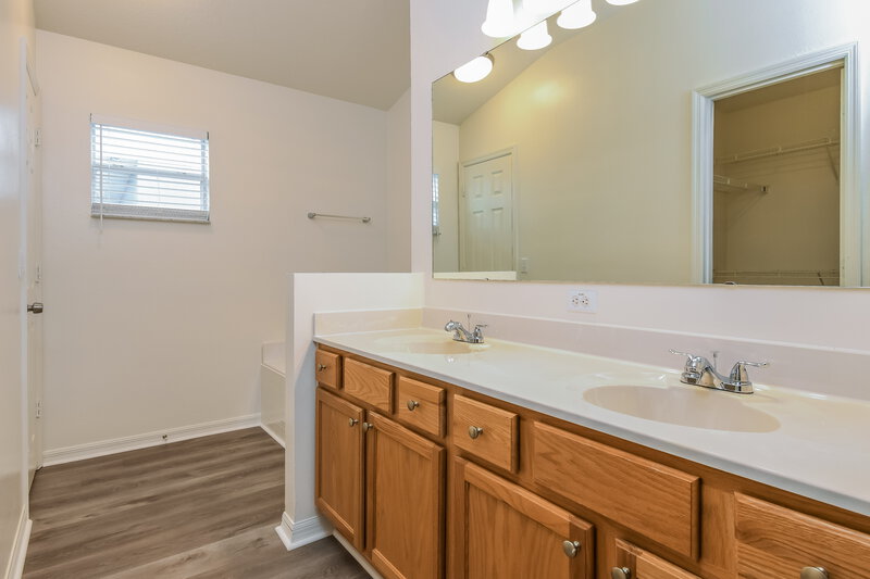 1,895/Mo, 2406 Foxhollow Rd Tavares, FL 32778 Misc View 13