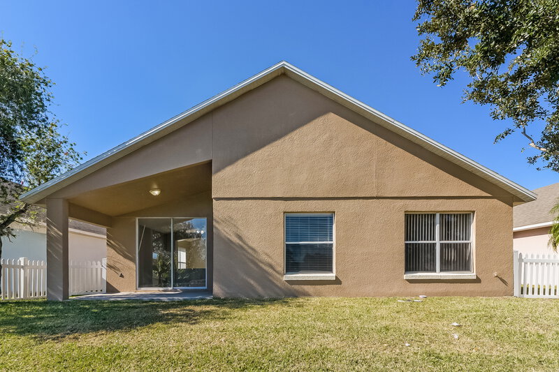 2,045/Mo, 133 Thornbury Dr Kissimmee, FL 34744 Rear View