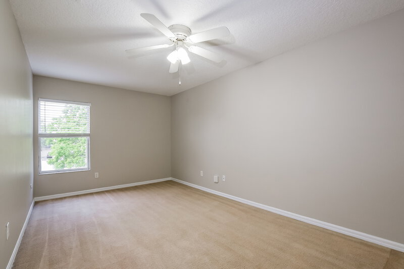 2,440/Mo, 13210 Moss Hollow Ct Orlando, FL 32828 Bedroom View