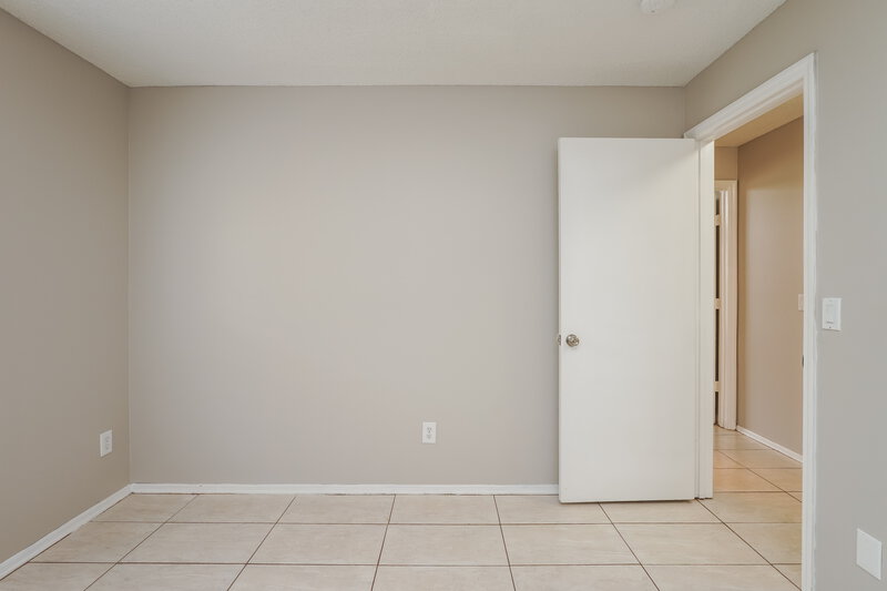 2,275/Mo, 13318 Greenpointe Dr Orlando, FL 32824 Bedroom View 4