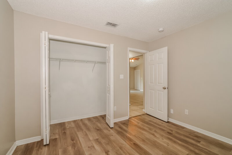 2,445/Mo, 3229 New Mexico Ct Orlando, FL 32826 Bedroom View 2