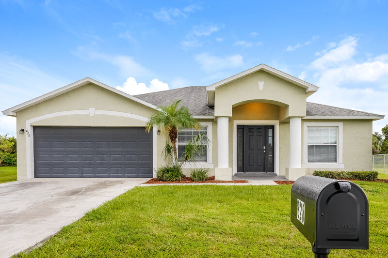 1,980/Mo, 828 Cabaret Ct Kissimmee, FL 34759 External View