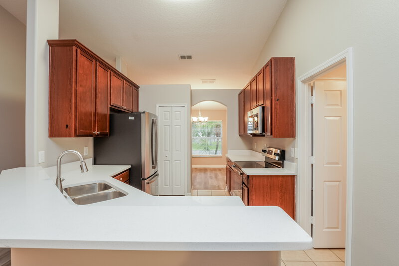 1,980/Mo, 828 Cabaret Ct Kissimmee, FL 34759 Kitchen View