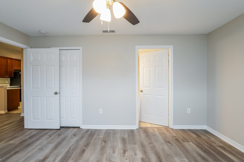 1,980/Mo, 828 Cabaret Ct Kissimmee, FL 34759 Main Bedroom View 2