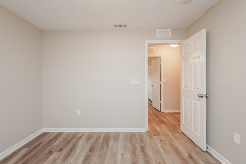 1,980/Mo, 828 Cabaret Ct Kissimmee, FL 34759 Bedroom View 2